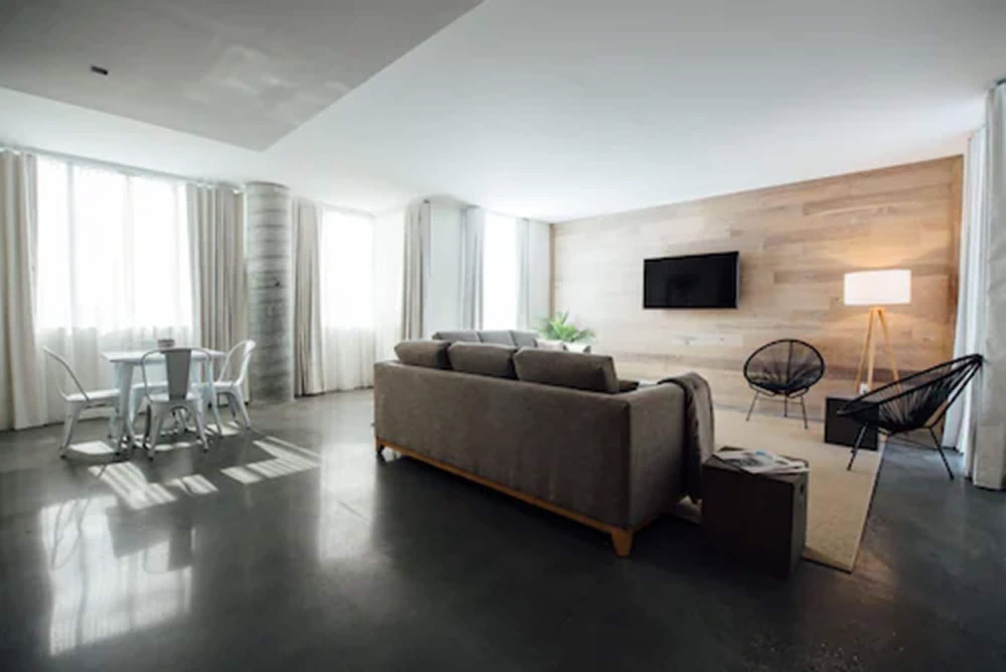 The Preston House And Hotel 리버헤드 외부 사진